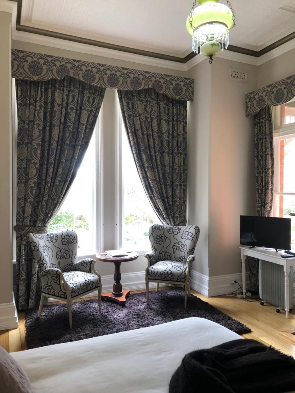 Arcoona Manor Bed & Breakfast Deloraine Ngoại thất bức ảnh